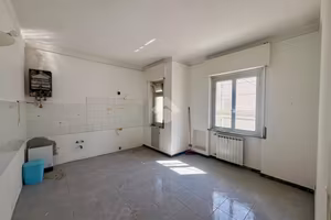 3 LOCALI A GENOVA
