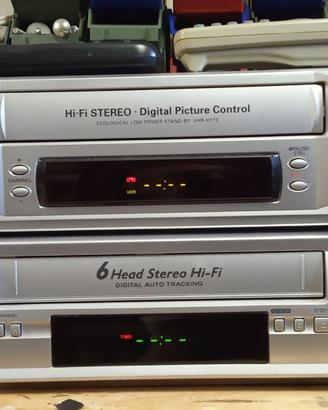 Videoregistratori VHS Sanyo e Funai