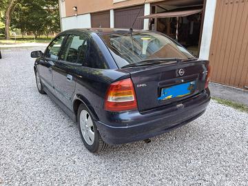 OPEL ASTRA 1600 BENZINA ANNO 2003