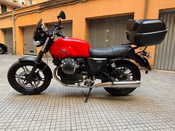 Moto Guzzi V7 Stone 100% originale  + accessori