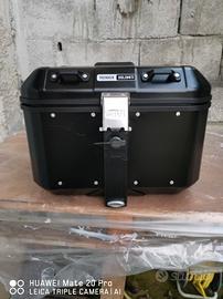 Givi trekker Dolomiti 46litri
Top case dolomiti 