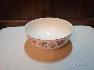 Set dressing Wedgwood Queen's Ware 