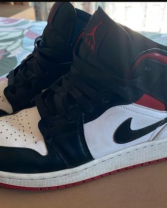air jordan 1 mid