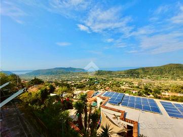 VILLA A SCHIERA A CENTOLA