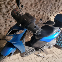 Aprilia sportcity 200