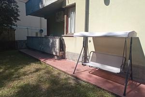 Bilocale con Giardino, Garage e Finiture Nuove