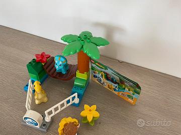 Set Lego Duplo 10879 Lo zoo dei giganti gentili.