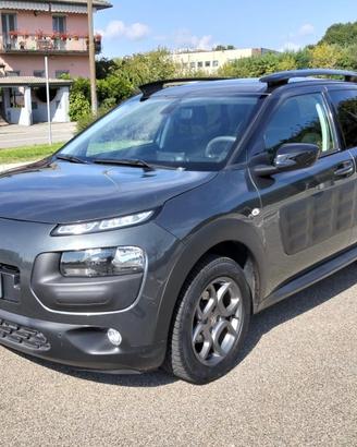 Citroen C4 Cactus PureTech 82 Shine*Panorama*Navi*