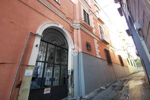 5 LOCALI A CASTELLAMMARE DI STABIA