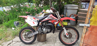 Honda cr 85