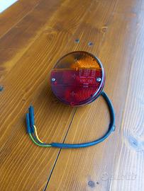 Fanalino posteriore rotondo a 3 luci per rimorchi 