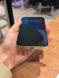iphone 16 pro pari al nuovo