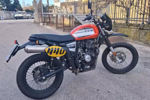 SWM SIX DAY 500cc ROSSO