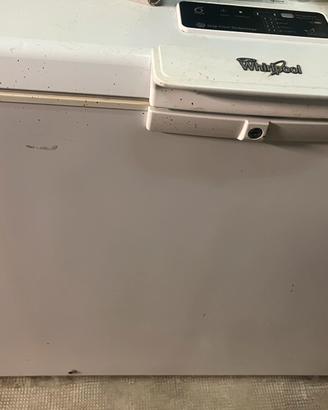 CONGELATORE A POZZETTO WHIRPOOL