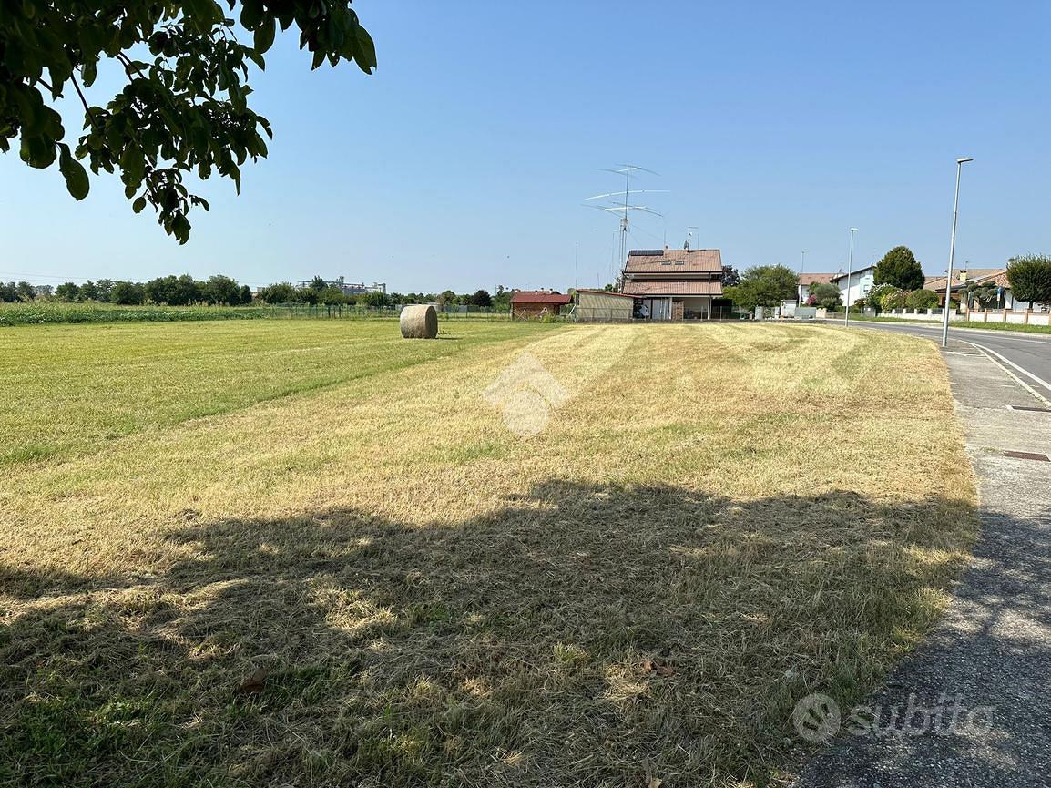 TER. RESIDENZIALE A PAVIA DI UDINE - Vista 5