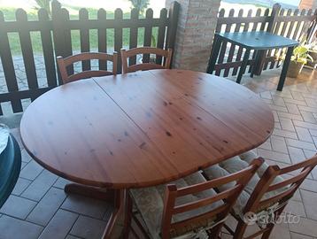 Tavolo allungabile + 4 sedie