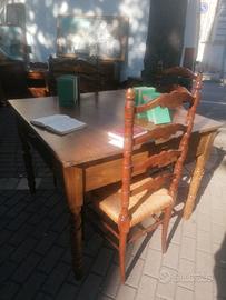 tavolo antico quadrato 
