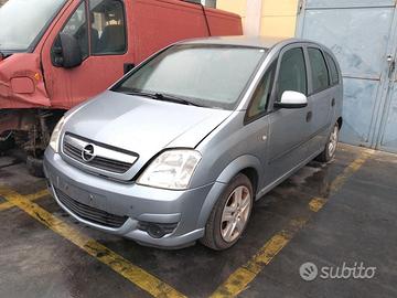 Opel Meriva 1.4 benzina 2009 demolito per ricambi