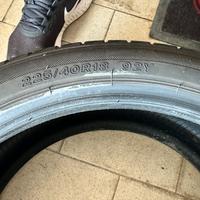 Gomme bridgestone 225/40 r18