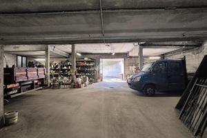 MAGAZZINO A SAINT-VINCENT