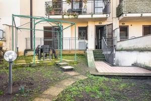 Appartamento di 150 m² con 3 locali e box auto a M