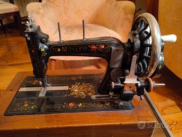 Antica macchina da cucire da collezione