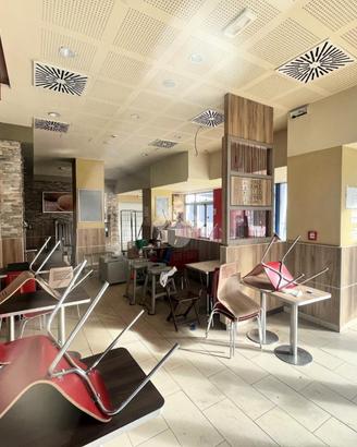 CAPANNONE A LA SPEZIA