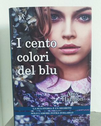 Libro: I cento colori del blu