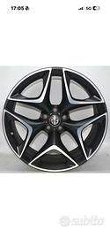 Cerchi  20 Alfa Romeo Stelvio originali a stella