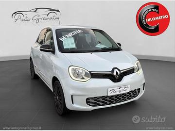 RENAULT Twingo SCe 65 CV Urban Night PARI NUOVO!