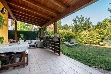 CASA SEMINDIPENDENTE A GATTATICO