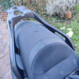 PORTA PACCHI POSTERIORE ORIGINALE YAMAHA