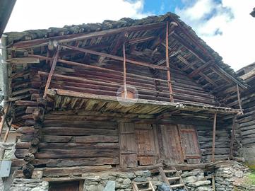 CASA SEMINDIPENDENTE A VALSAVARENCHE