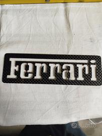 targhetta originale Ferrari in carbonio 