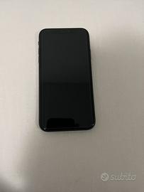 iphone 11 a 200€-170€