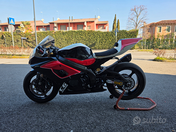 Suzuki gsx r 1000 k6