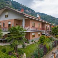 6 LOCALI A REVELLO