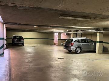 Posto auto coperto garage Firenze Centro