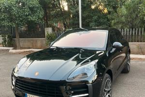 Porsche Macan anno 2021 con 60.000 km