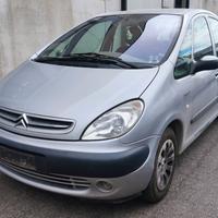 Citroen xsara picasso anno 2001 ricambi usati