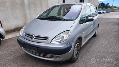 Citroen xsara picasso anno 2001 ricambi usati