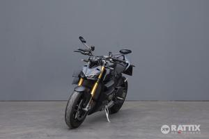 DUCATI Streetfighter V4