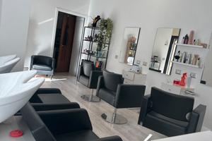 Attività parrucchiera