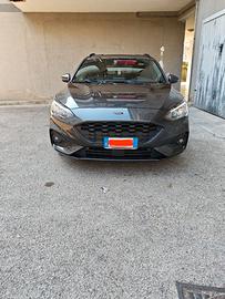 Ford Focus St-Line Station Wagon Diesel