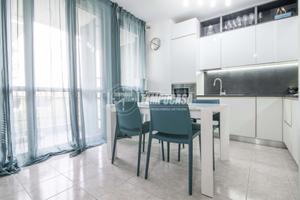 AMPIO BILOCALE RISTRUTTURATO CON BOX E CANTINA!