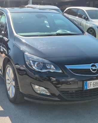 Opel Astra 1.4 Turbo 140CV 5 porte Cosmo