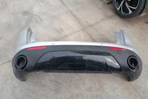 Vendiamo paraurti Alfa romeo Stelvio