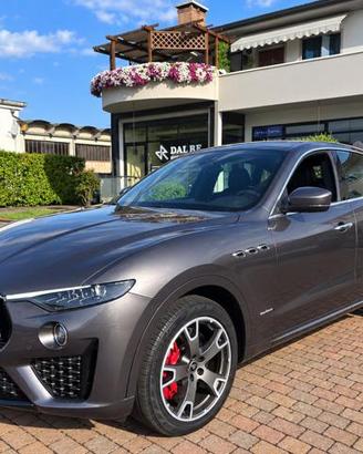MASERATI Levante V6 AWD Gransport