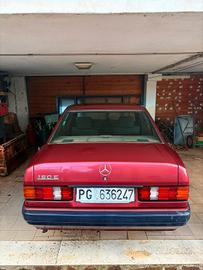Auto d'epoca Mercedes 190E