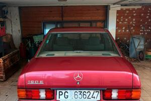 Auto d'epoca Mercedes 190E